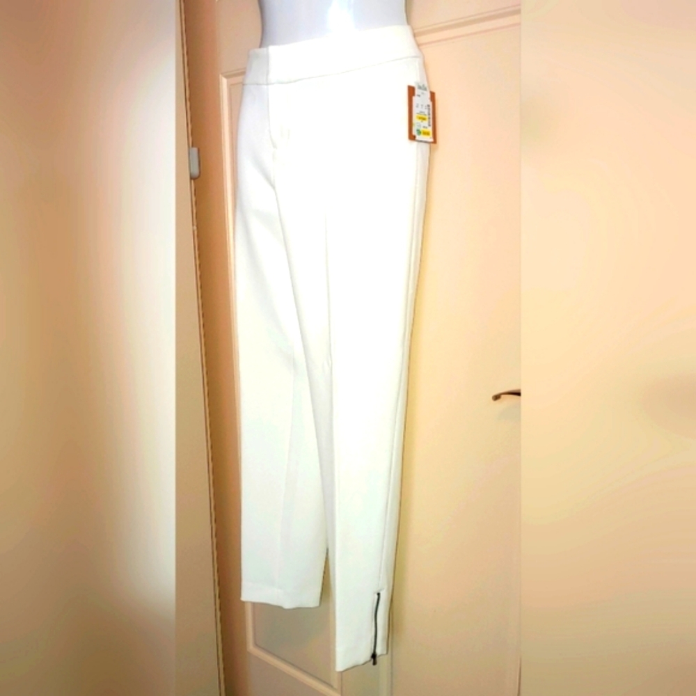 Ellen Tracy Slim Cropped Ankle Pants in White